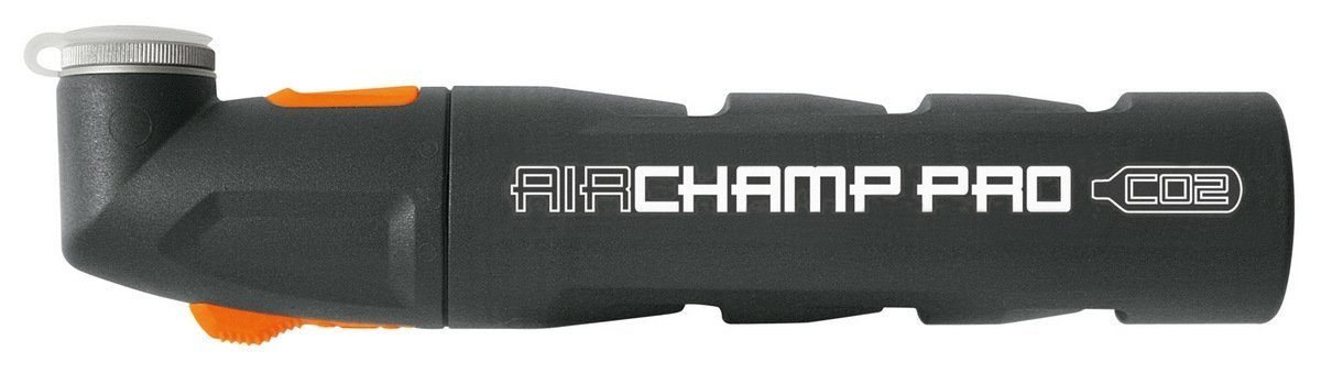 Насос мини SKS Airchamp Pro CO2, под ниппель: av (schrader), sv (presta), dv(dunlop), вес: 135 гр., работает от баллончика с сжатым газом