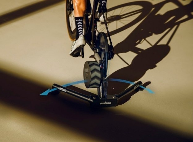 KICKR_feedback_arrowed.0x460 Velostanok Wahoo KICKR SMART TRAINER 2020 kypit v Moskve v internet-magazine «VELOSTANOK» Velostanok Wahoo KICKR SMART TRAINER 2020 Велостанок Wahoo KICKR SMART TRAINER 2020
