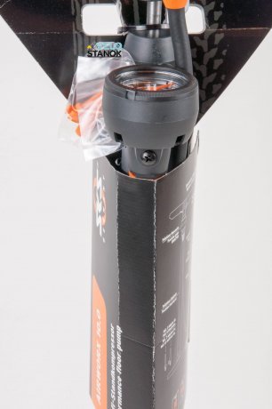 Насос SKS AIRMENIUS из алюминия с манометром