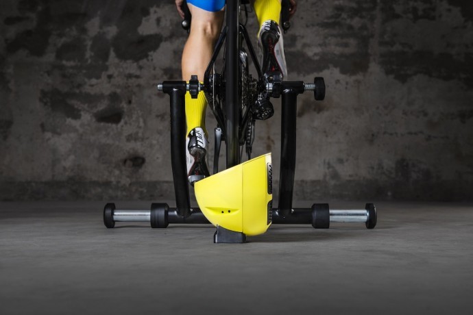 velostanok_bkool_smart_pro2-4.0x460 Velostanok Bkool Smart Pro 2 kypit v Moskve v internet-magazine «VELOSTANOK» Velostanok Bkool Smart Pro 2 Велостанок Bkool Smart Pro 2