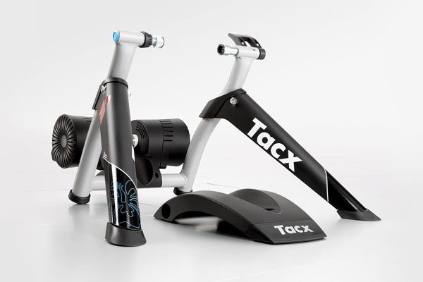 velostanok_tacx_ironman_t2060-2.0x460 Velostanok Tacx Ironman trainer Smart (T2060) kypit v Moskve v internet-magazine «VELOSTANOK» Velostanok Tacx Ironman trainer Smart (T2060) Велостанок Tacx Ironman trainer Smart (T2060)