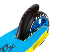 Самокат для детей NOVATRACK WOLF EL, черно-лимонный