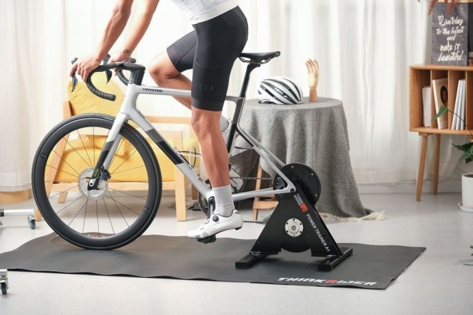 DSCF0981.0x460 Velostanok Thinkrider A1 Power Trainer kypit v Moskve v internet-magazine «VELOSTANOK» Velostanok Thinkrider A1 Power Trainer Велостанок Thinkrider A1 Power Trainer