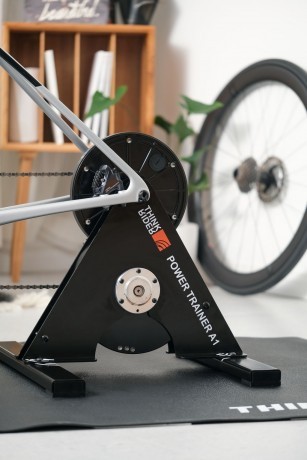 DSCF0991.0x460 Velostanok Thinkrider A1 Power Trainer kypit v Moskve v internet-magazine «VELOSTANOK» Velostanok Thinkrider A1 Power Trainer Велостанок Thinkrider A1 Power Trainer