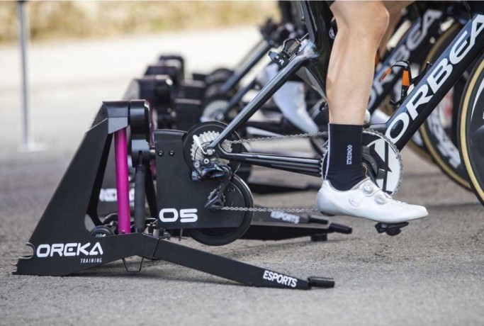 velostanok-oreka-o5-4.0x460 Velostanok OREKA O5 kypit v Moskve v internet-magazine «VELOSTANOK» Velostanok OREKA O5 Велостанок OREKA O5