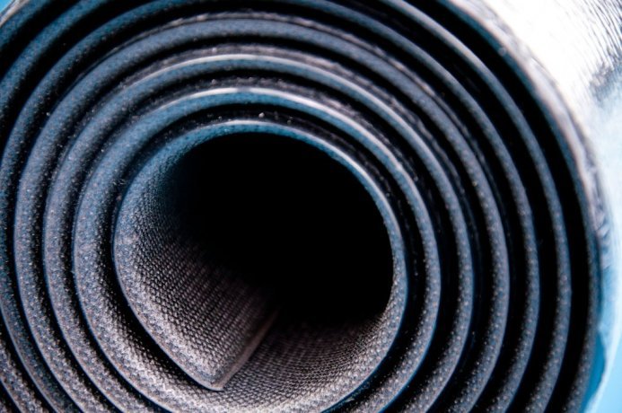 DSC_1275.0x460 Kovrik dlya velostanka Thinkrider Floormat (198h91sm), 6mm kypit v Moskve v internet-magazine «VELOSTANOK» Kovrik dlya velostanka Thinkrider Floormat (198h91sm), 6mm Коврик для велостанка Thinkrider Floormat (198х91см), 6мм