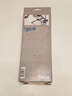 velostanok_ru_pokryska_T1390_Tacx_Trainer-tyre-26_LIVE-3.0x460 Pokrishka TACX MTB 26x1.25 (T1395) dlya velostanka kypit v Moskve v internet-magazine «VELOSTANOK» Pokrishka TACX MTB 26x1.25 (T1395) dlya velostanka Покрышка TACX MTB 26x1.25 (T1395) для велостанка