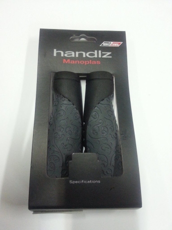 372_0.0x460 Velo gripsi vlg-1003ad2, anatomicheskie, 134,5 mm, kraton/gel, chyorno-serie, v torg.yp. kypit v Moskve v internet-magazine «VELOSTANOK» Velo gripsi vlg-1003ad2, anatomicheskie, 134,5 mm, kraton/gel, chyorno-serie, v torg.yp. Velo грипсы vlg-1003ad2, анатомические, 134,5 мм, kraton/гель, чёрно-серые, в торг.уп.