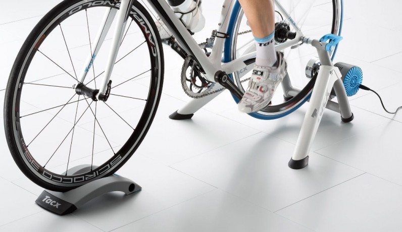 Велостанок Tacx Flow Smart T2240