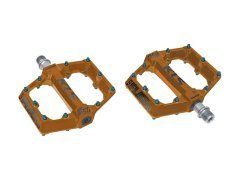 Велосипедные педали Kellys KLS FLAT 50, алюминий, ось Cr-Mo, промподшипники, запасные пины в компл., 115x180мм, вес 550г оранжевые