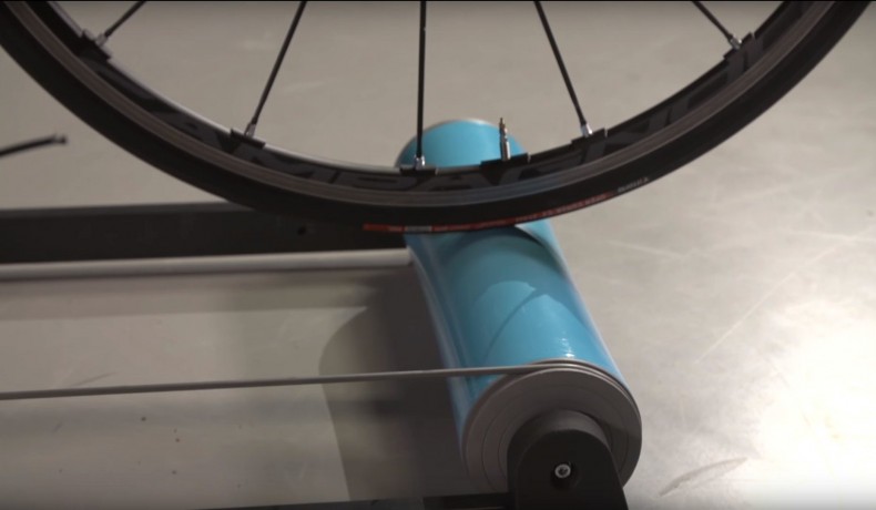 velotrenazher_tacx_antares_t1000-v-4.0x460 Remen TACX k rolikovomy trenajery (T1043) kypit v Moskve v internet-magazine «VELOSTANOK» Remen TACX k rolikovomy trenajery (T1043) Ремень TACX к роликовому тренажеру (T1043)