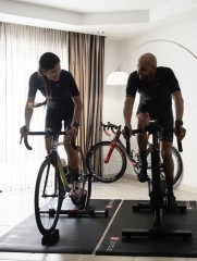 5DD1199F-EB33-4EFD-B86E-79F62136EEE9.240 Kovriki dlya velostanka - kypit kovrik dlya velostanka v Moskve v internet-magazine «VELOSTANOK» kovriki dlya velostanka Коврик для велостанка Zycle