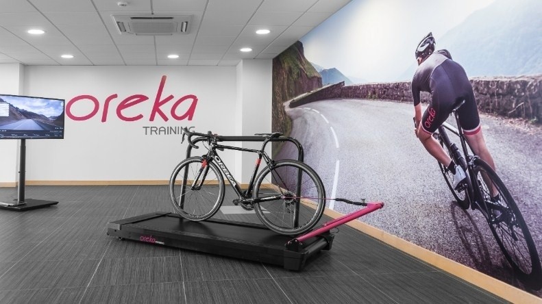 interaktivnyy-velotrenazher-oreka-o8.0x460 Velodorojka Oreka O2 kypit v Moskve v internet-magazine «VELOSTANOK» Velodorojka Oreka O2 Велодорожка Oreka O2