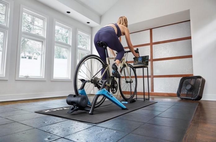 velostanok-tacx-boost5.0x460 Velostanok Tacx Boost kypit v Moskve v internet-magazine «VELOSTANOK» Velostanok Tacx Boost Велостанок Tacx Boost