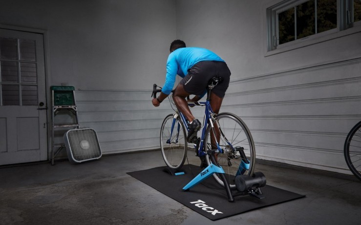 velostanok-tacx-boost7.0x460 Velostanok Tacx Boost kypit v Moskve v internet-magazine «VELOSTANOK» Velostanok Tacx Boost Велостанок Tacx Boost