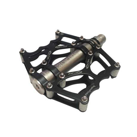 Педали mlg-CK25 алюминиевые CNC, 90х101х22мм, ось CrMo, 1 подшипник + 1 втулка скольжения, сменные шипы, вес 386г/пара, чёрные, в торг.уп