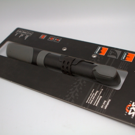 Насос ручной мини SKS Injex lite, пластик. максимальное давление: 5 bar, под ниппель: av (schrader), sv (presta), dv(dunlop), вес: 150 гр.